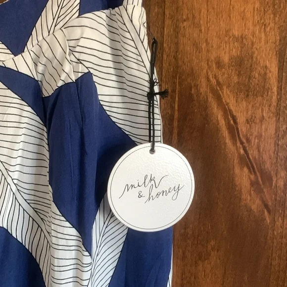 Blue and White Leaf Print Women's Wide Pants XL - Picture 2 of 6